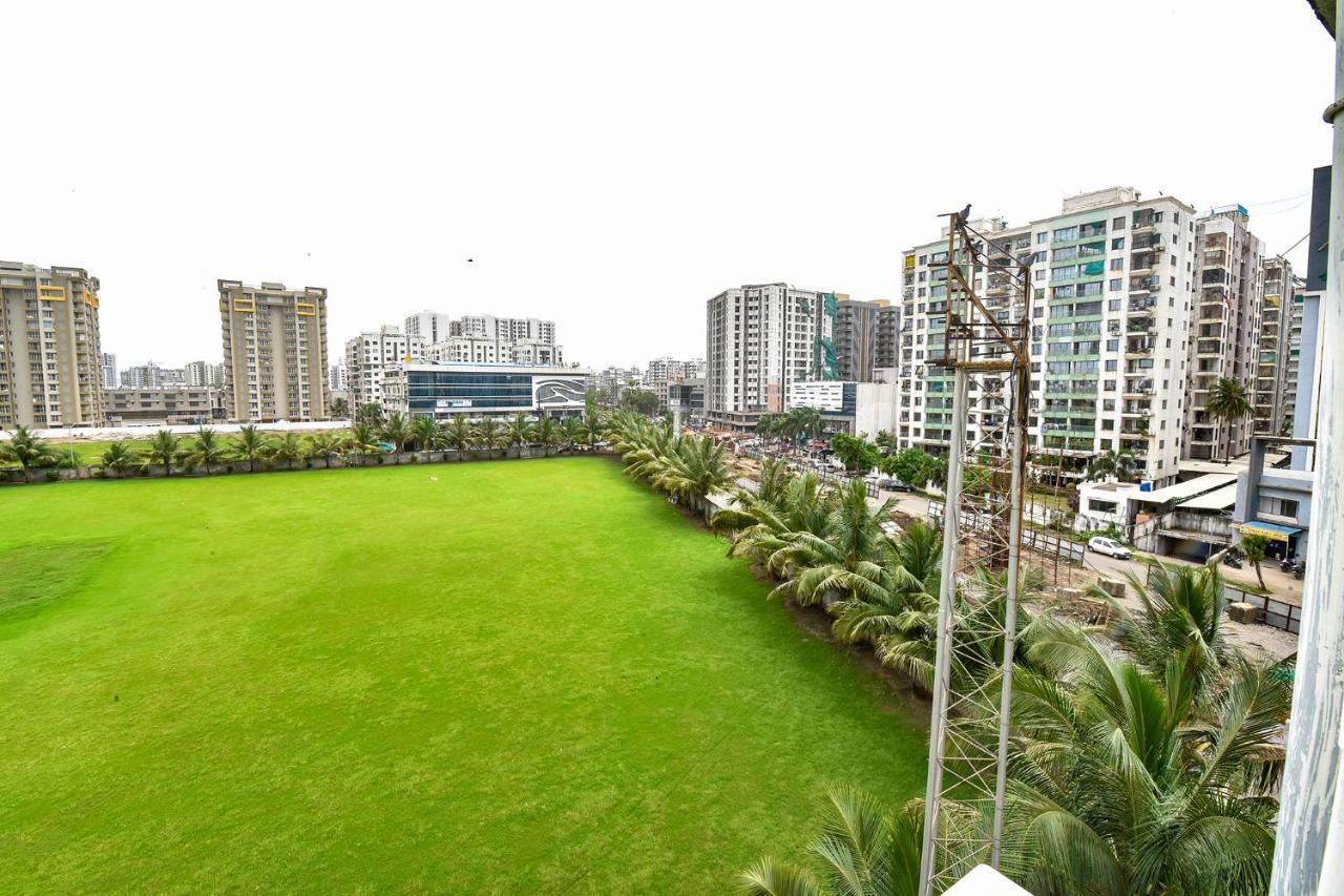 Fabhotel Code Surat Exterior foto